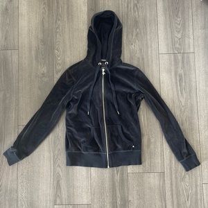 Black Victoria’s Secret Supermodel Essentials wings jacket.